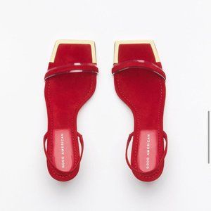 "NEVER WORN" GOOD AMERICAN SQUARE TOE HEAL